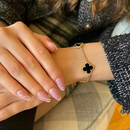 Clover Five Motif Bracelet - Black