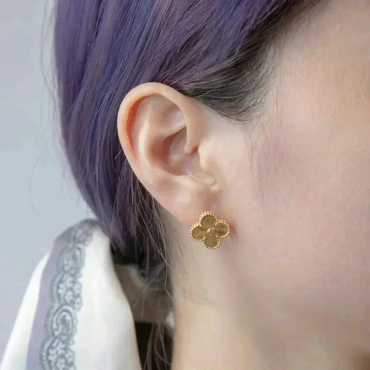 Ohrstecker Kleeblatt-Motiv - Gold