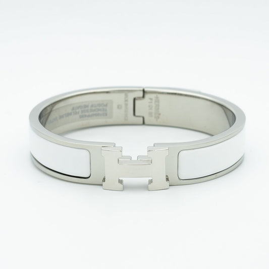 Klassisches H Armreif-Armband – Weißsilber