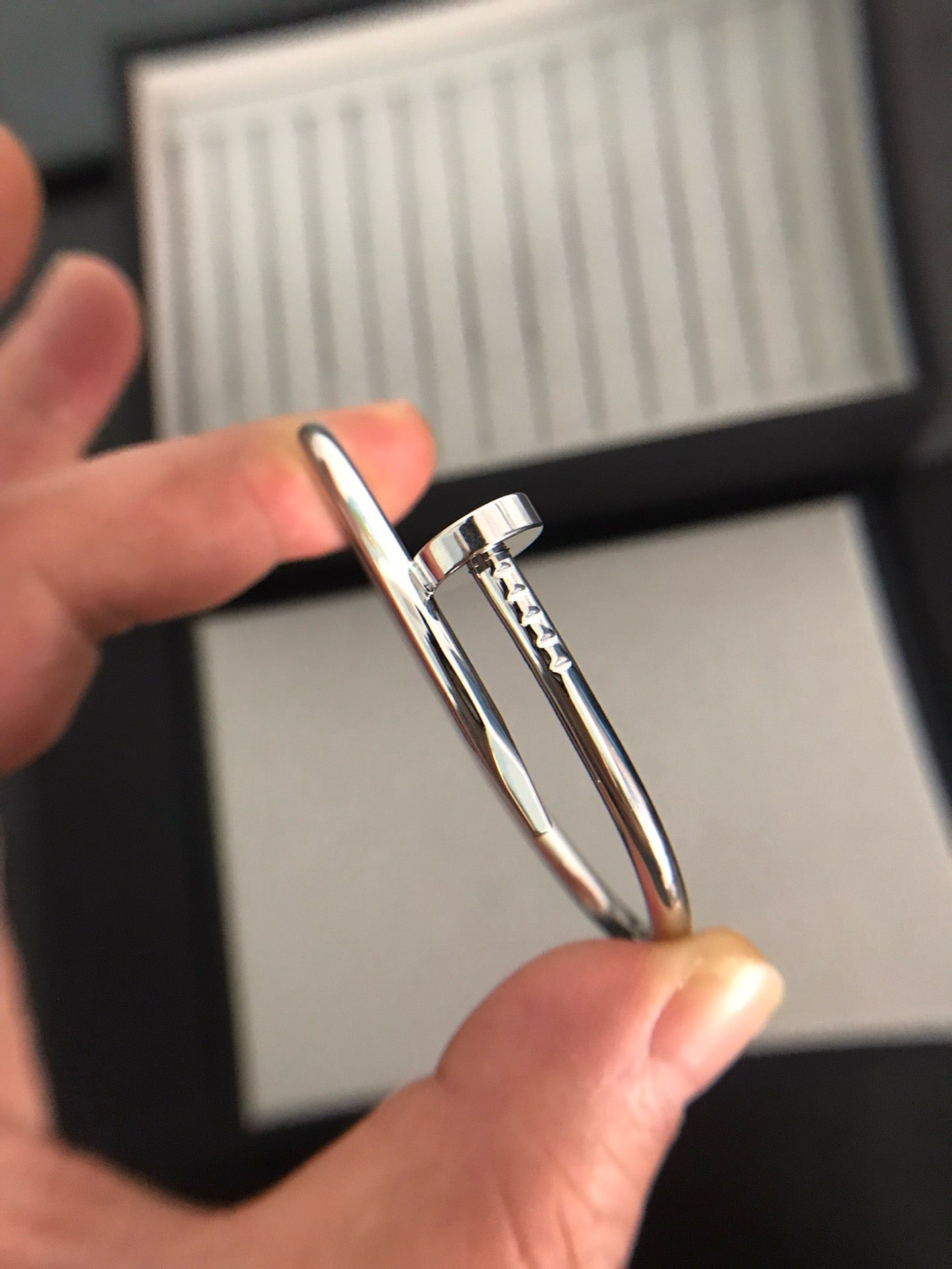 Classic Nail Bangle Silver