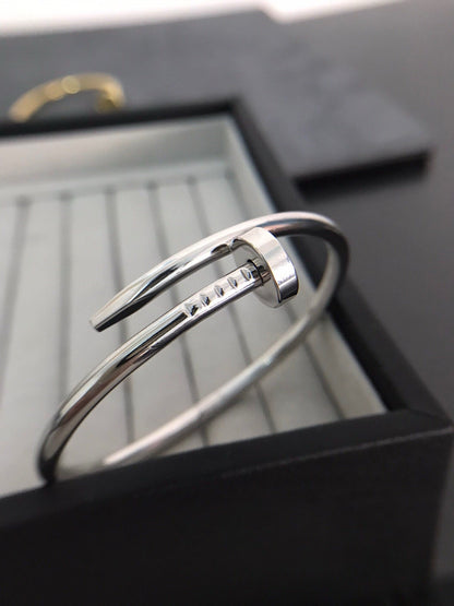 Classic Nail Bangle Silver