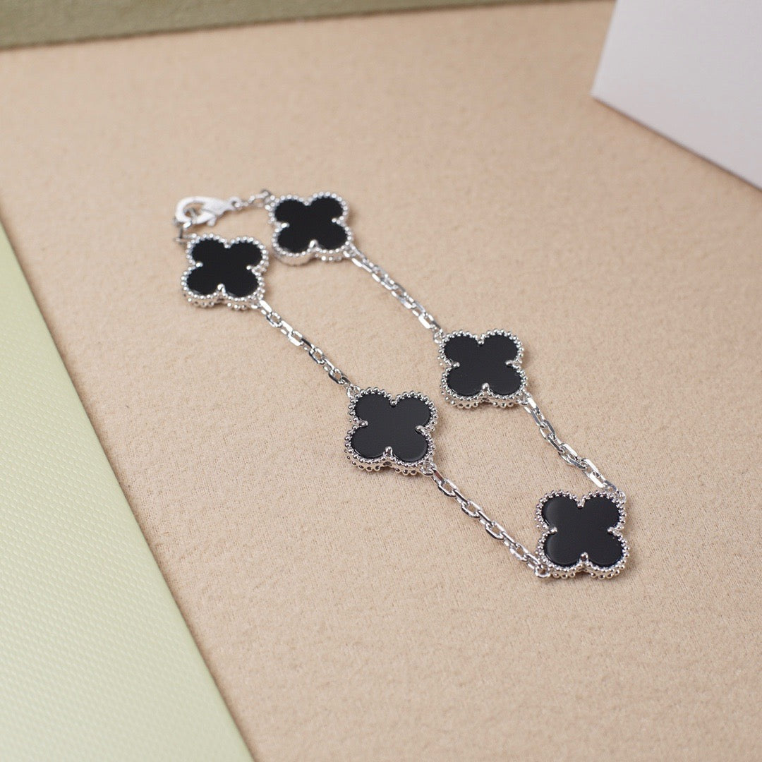 Clover Five Motif Bracelet - Black Silver